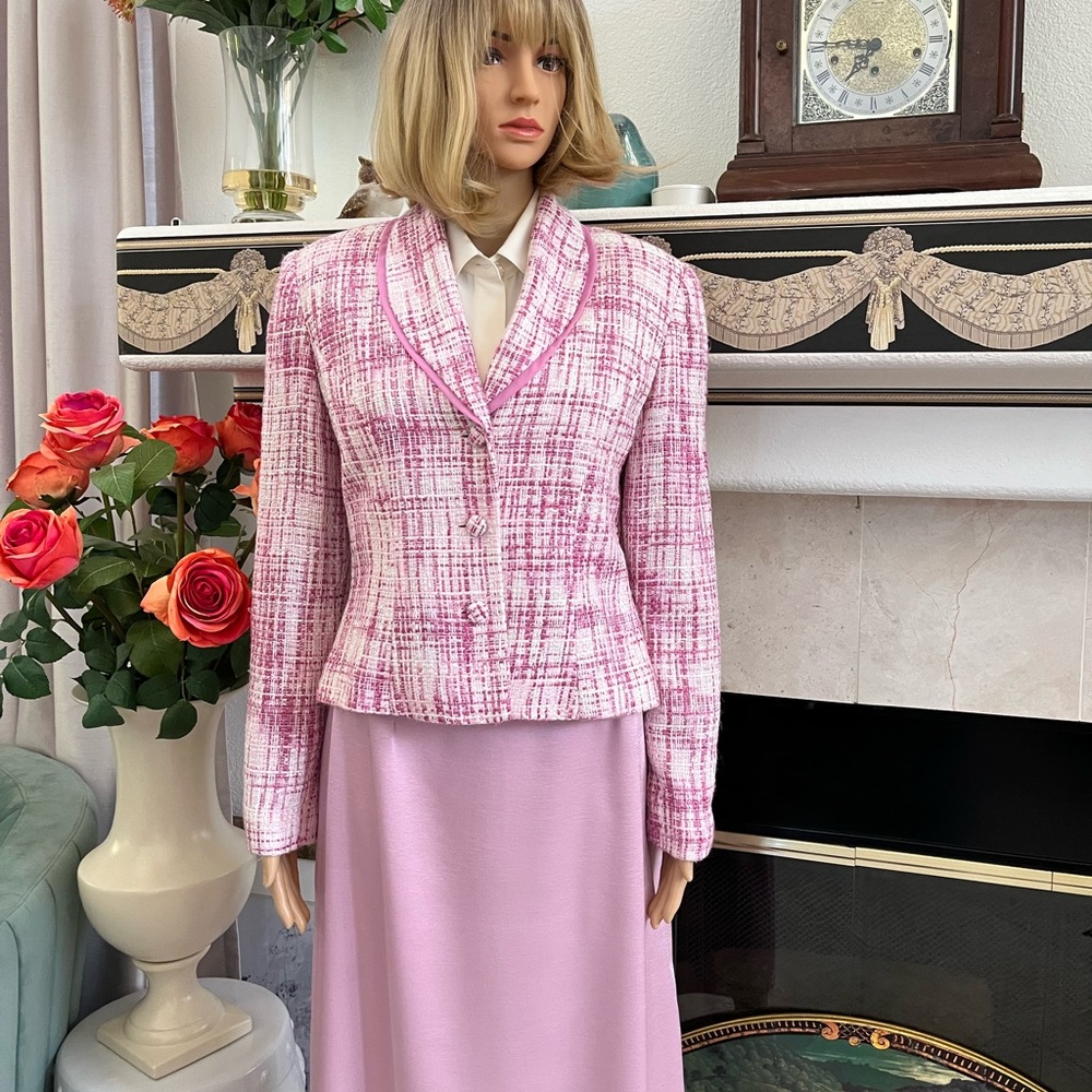 Pink tweed blazer